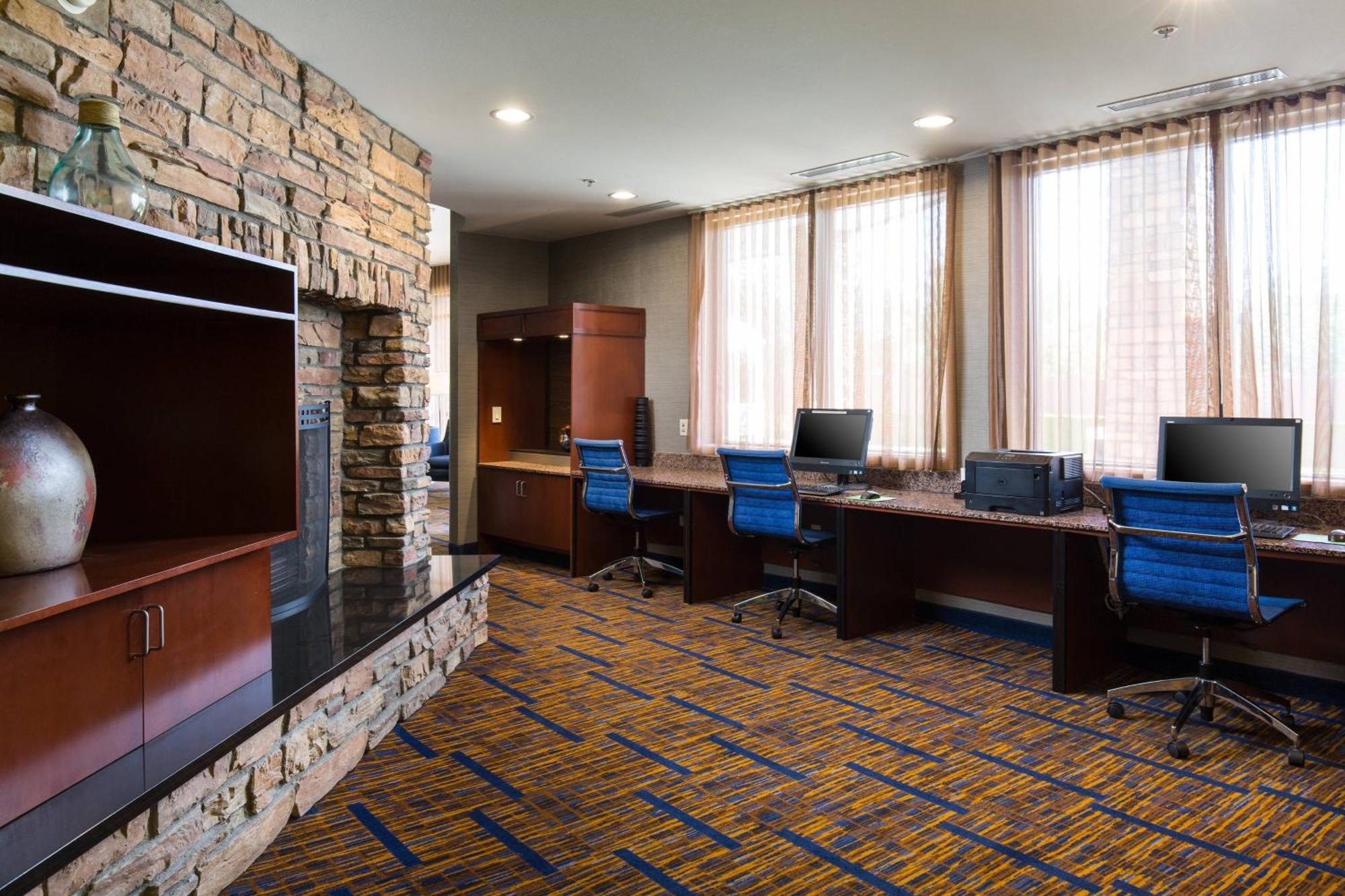 Hotel Courtyard By Marriott Ontario Rancho Cucamonga Zewnętrze zdjęcie