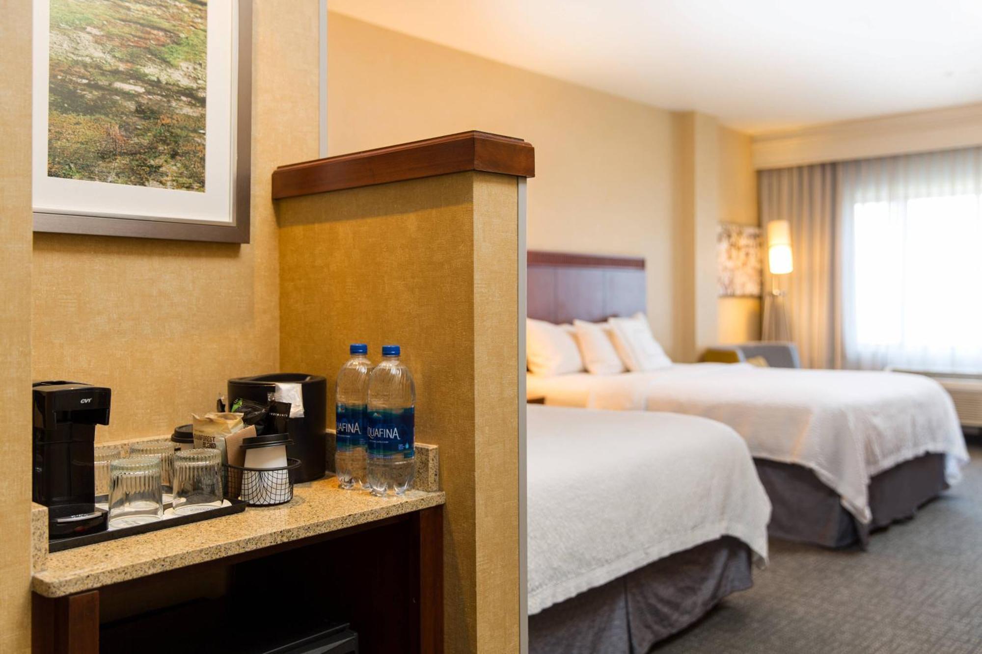 Hotel Courtyard By Marriott Ontario Rancho Cucamonga Zewnętrze zdjęcie